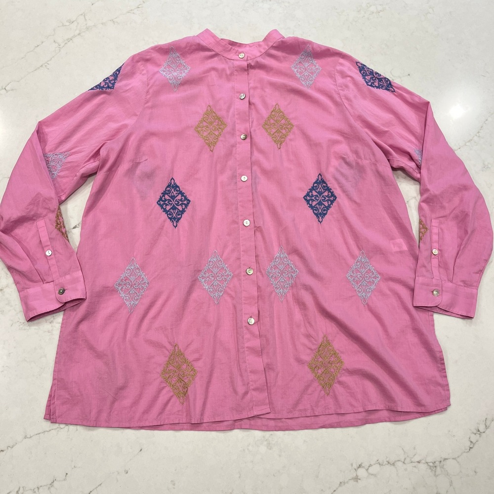 J Jill Embroidered Button Down Shirt Womens M Pink Cotton Long Sleeve Coastal